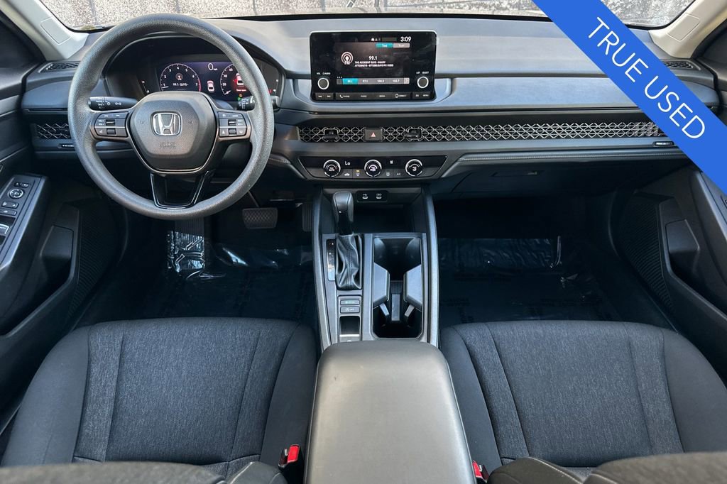 Certified 2023 Honda Accord LX image 14