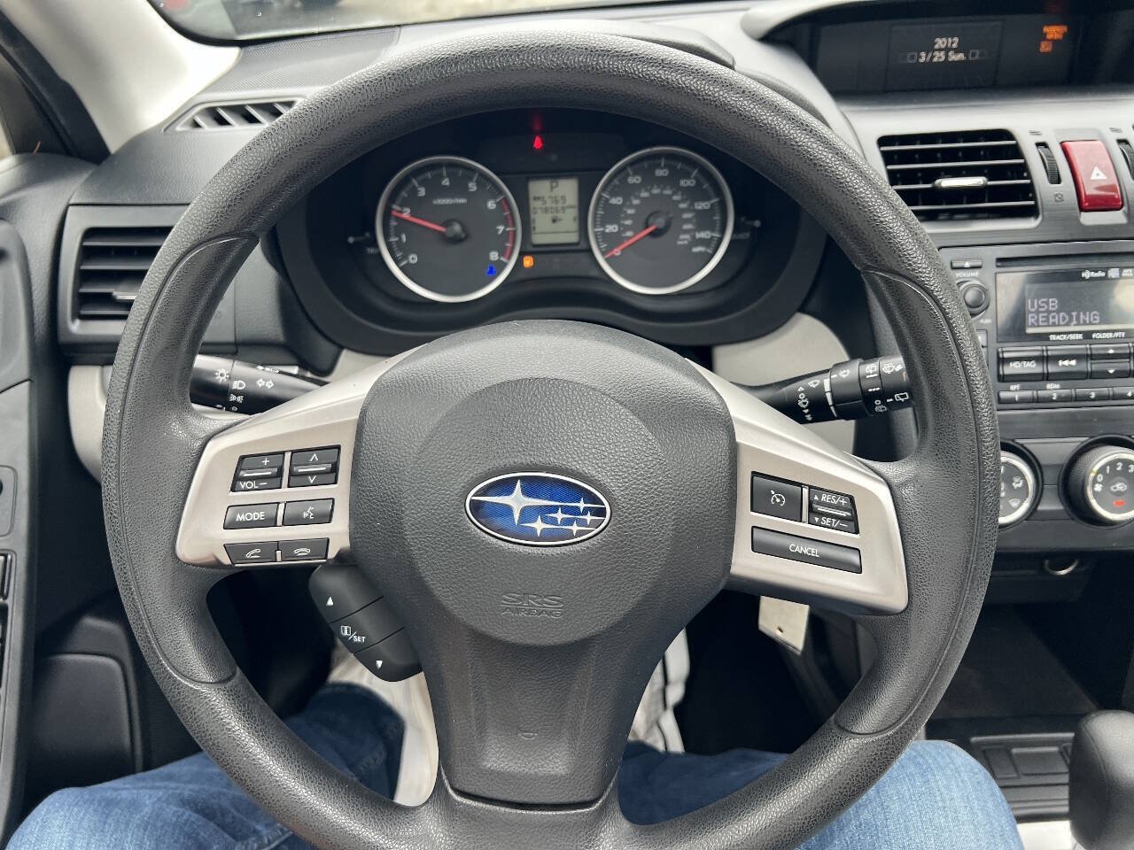 Used 2014 Subaru Forester 2.5i Premium w/ All-Weather Package AWD/4WD image 32