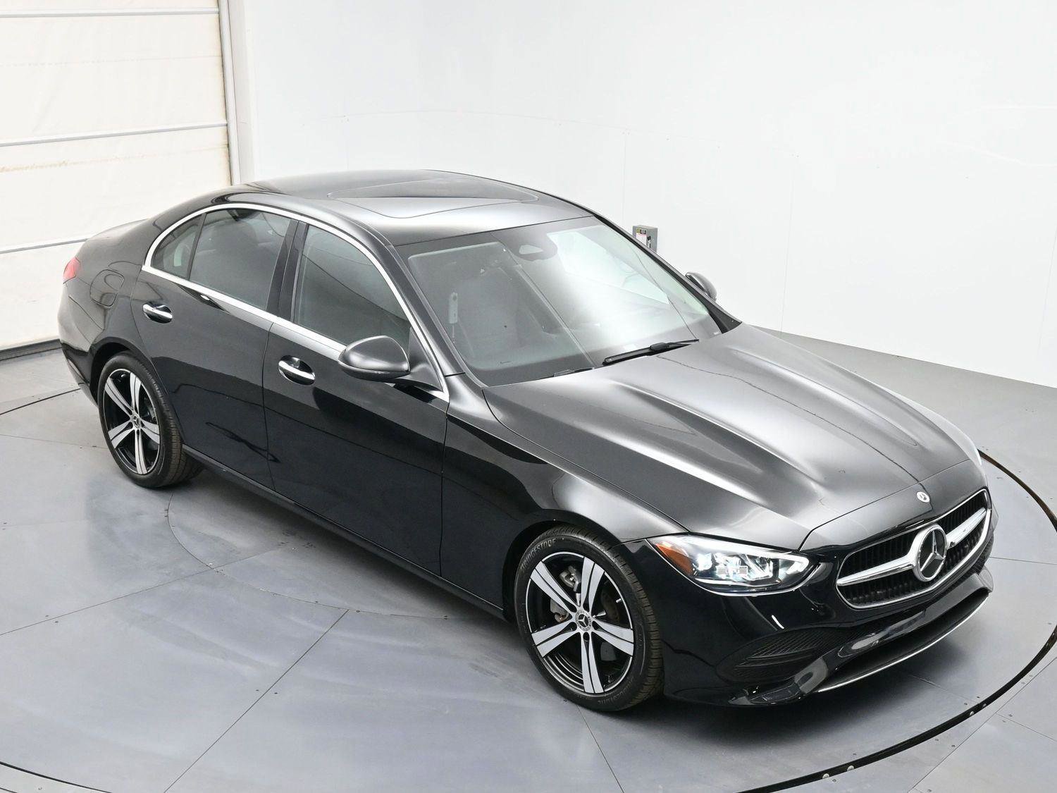 Used 2022 Mercedes-Benz C 300 4MATIC Sedan image 32