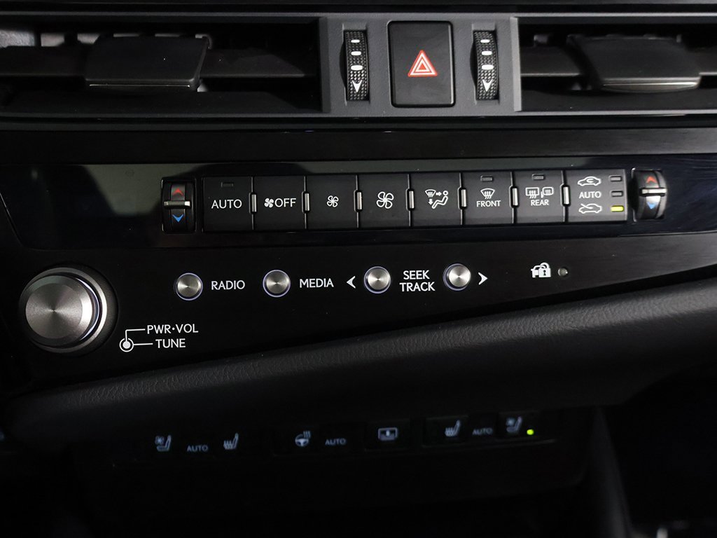 Used 2024 Lexus ES 350 F Sport w/ Technology Package image 50