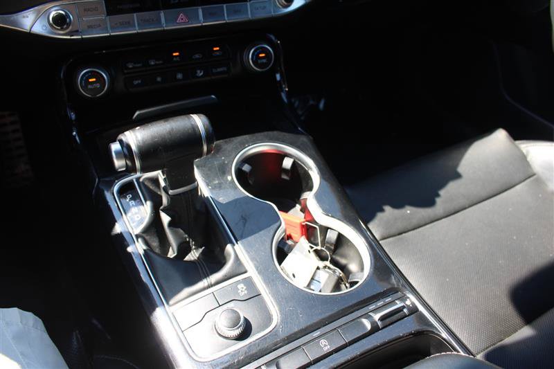 Used 2021 Kia Stinger GT-Line w/ Sun & Sound Package RWD image 16