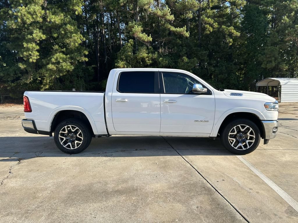 Used 2025 RAM 1500 Laramie AWD/4WD image 2