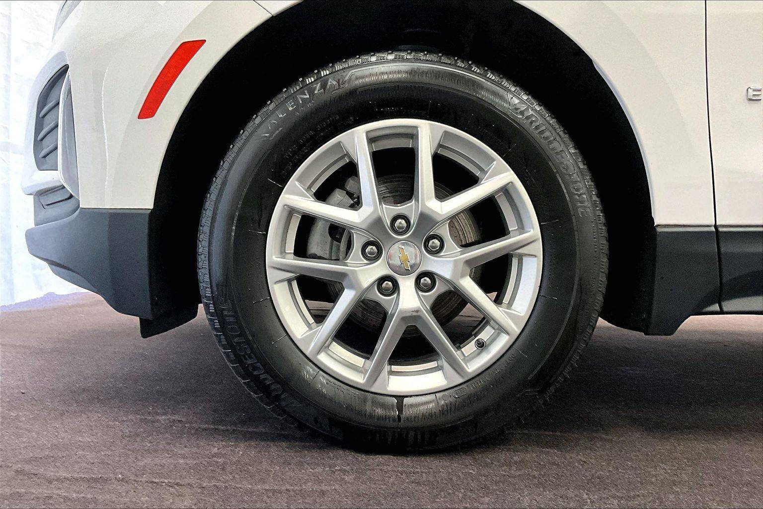 Used 2022 Chevrolet Equinox LT image 8