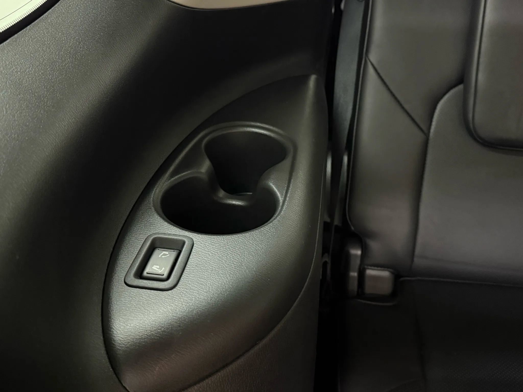 Used 2020 INFINITI QX80 Luxe w/ Proassist Package image 42