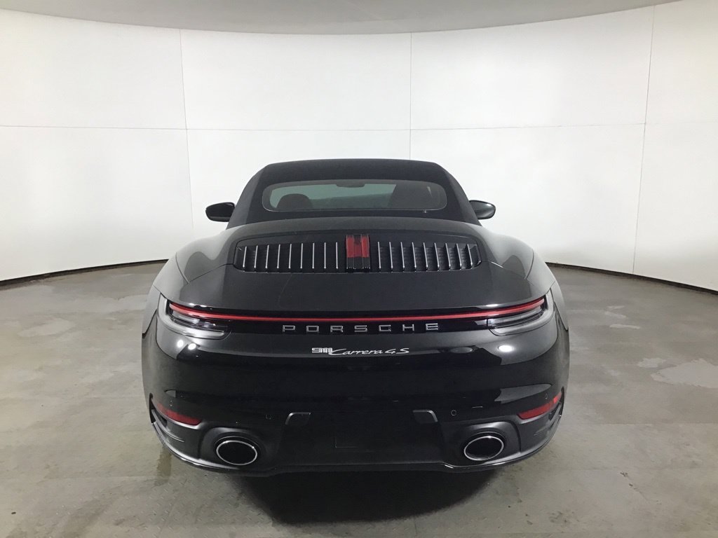 Certified 2020 Porsche 911 Carrera 4S AWD/4WD image 40