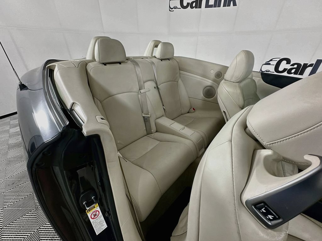 Used 2010 Lexus IS 350C RWD image 29