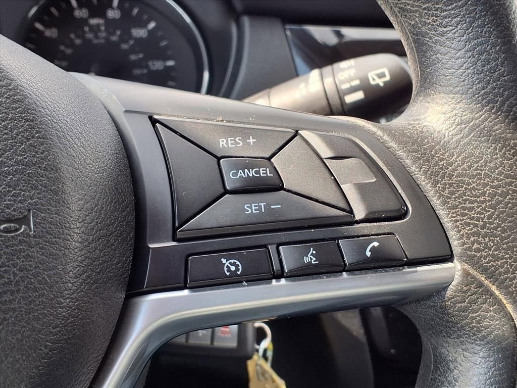 Used 2019 Nissan Rogue S image 27