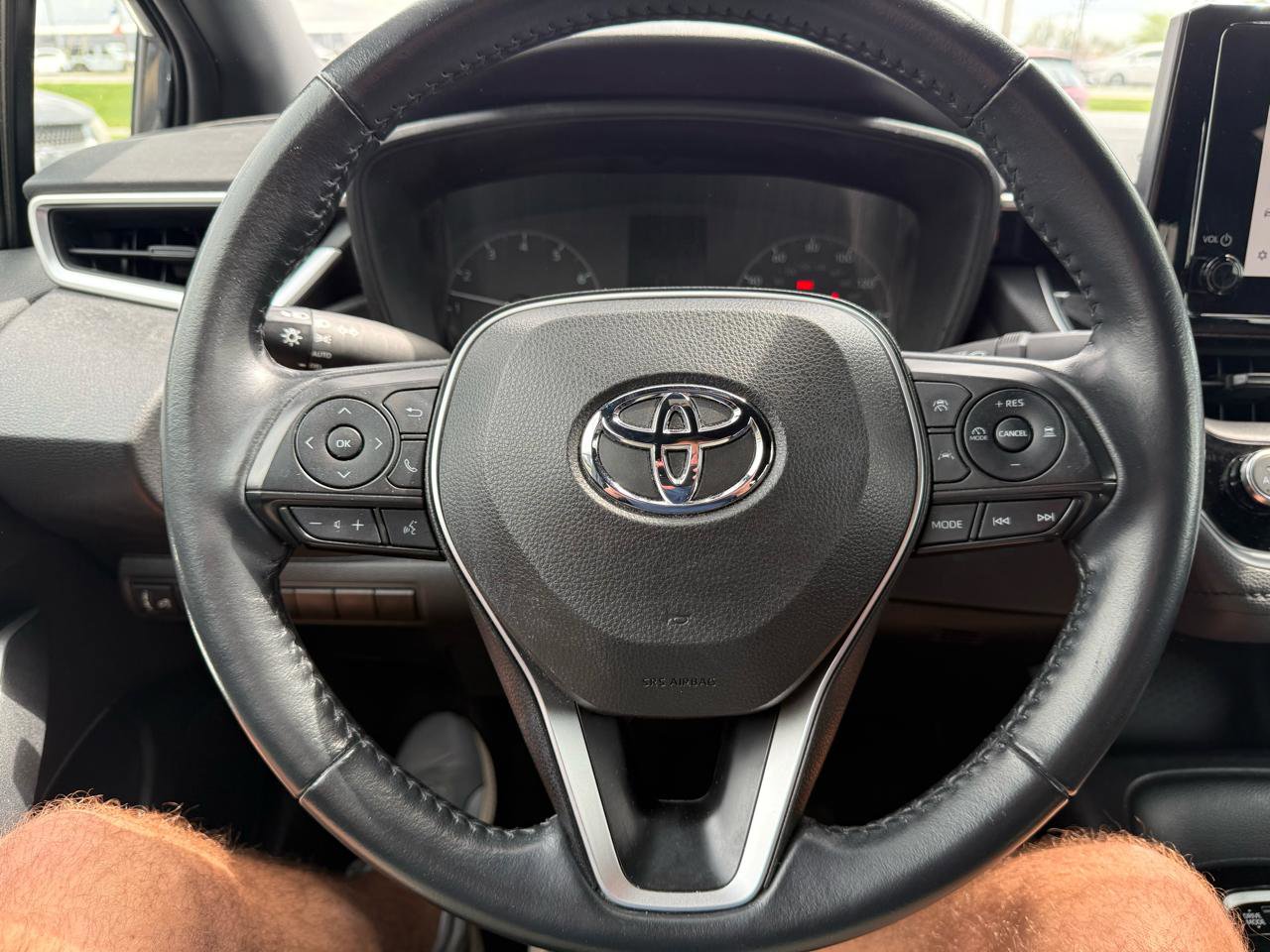 Used 2023 Toyota Corolla SE image 11
