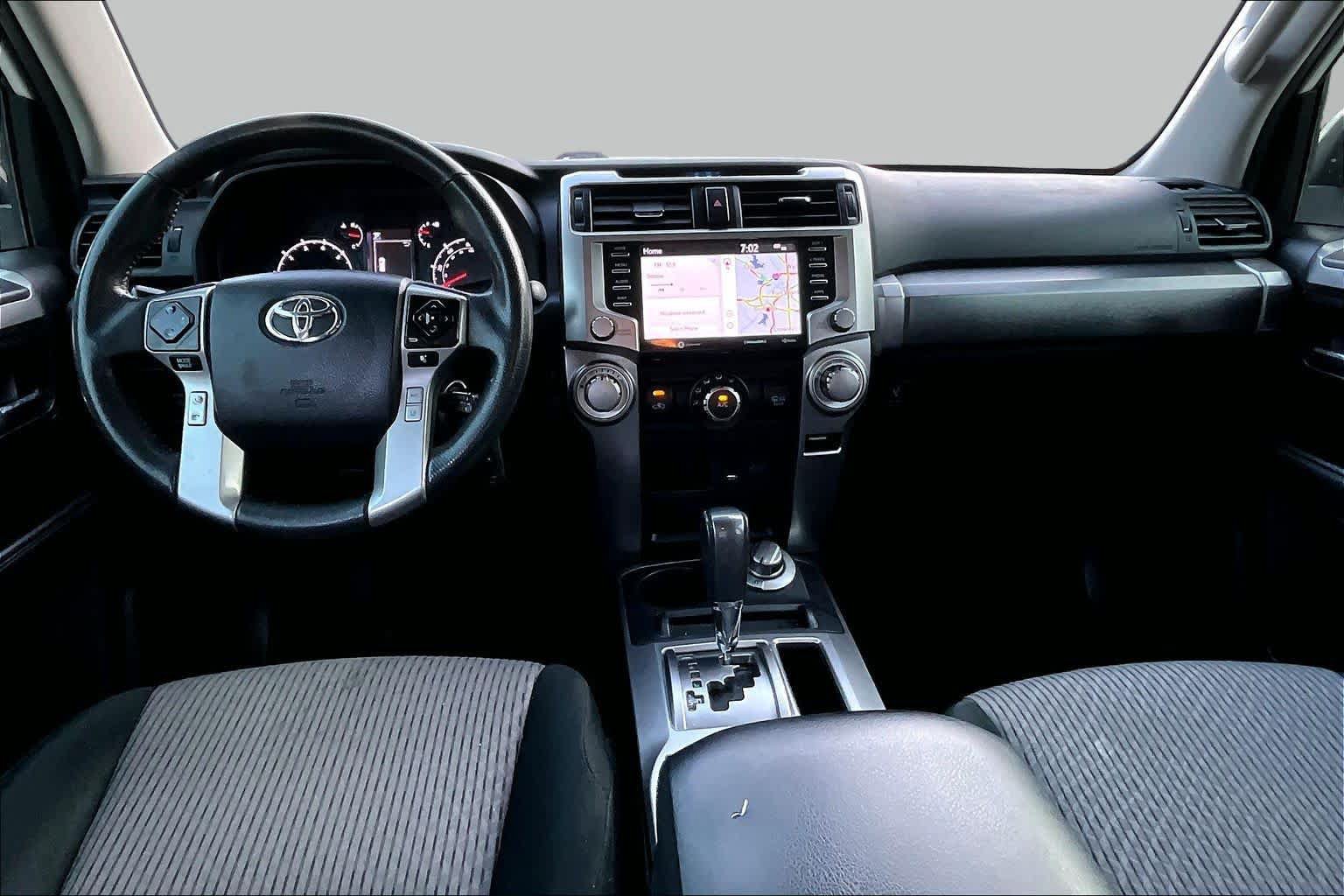 Used 2020 Toyota 4Runner SR5 AWD/4WD image 14
