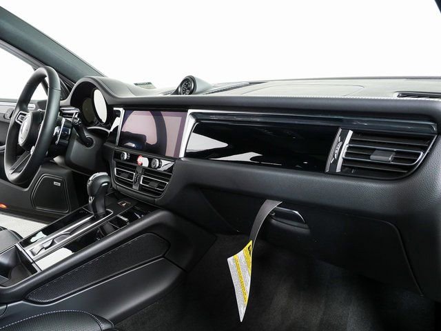 New 2026 Porsche Macan S AWD/4WD image 25