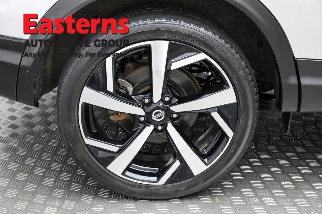 Used 2022 Nissan Rogue Sport SL w/ Premium Package AWD/4WD image 29