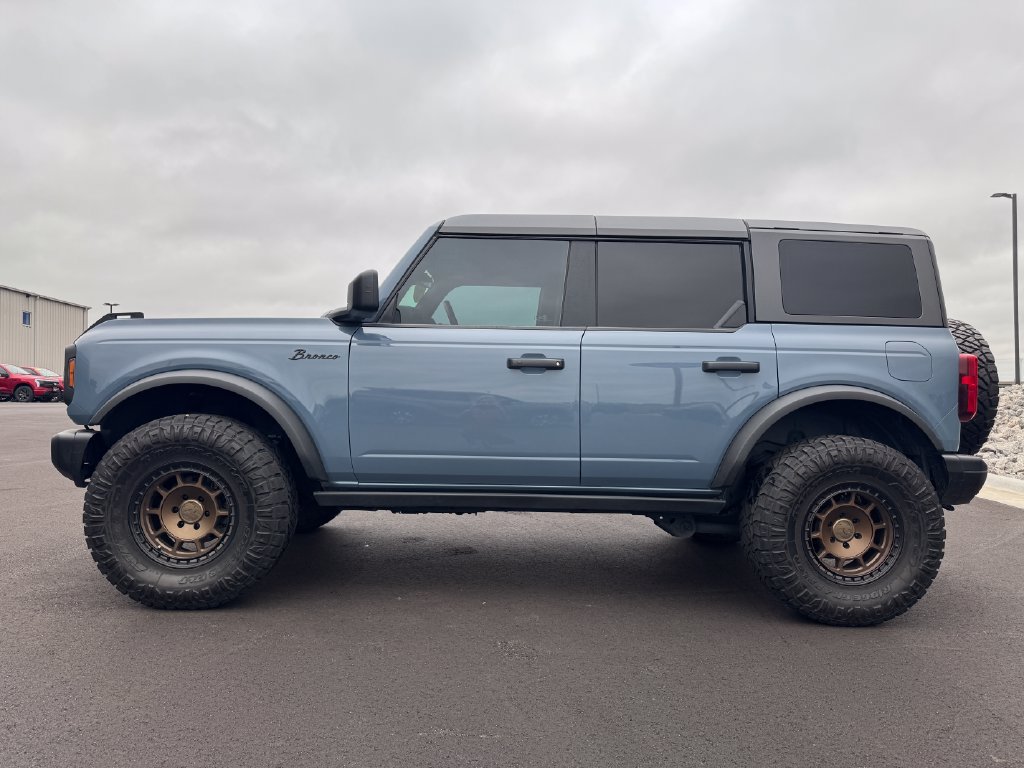 Used 2023 Ford Bronco Black Diamond AWD/4WD image 8