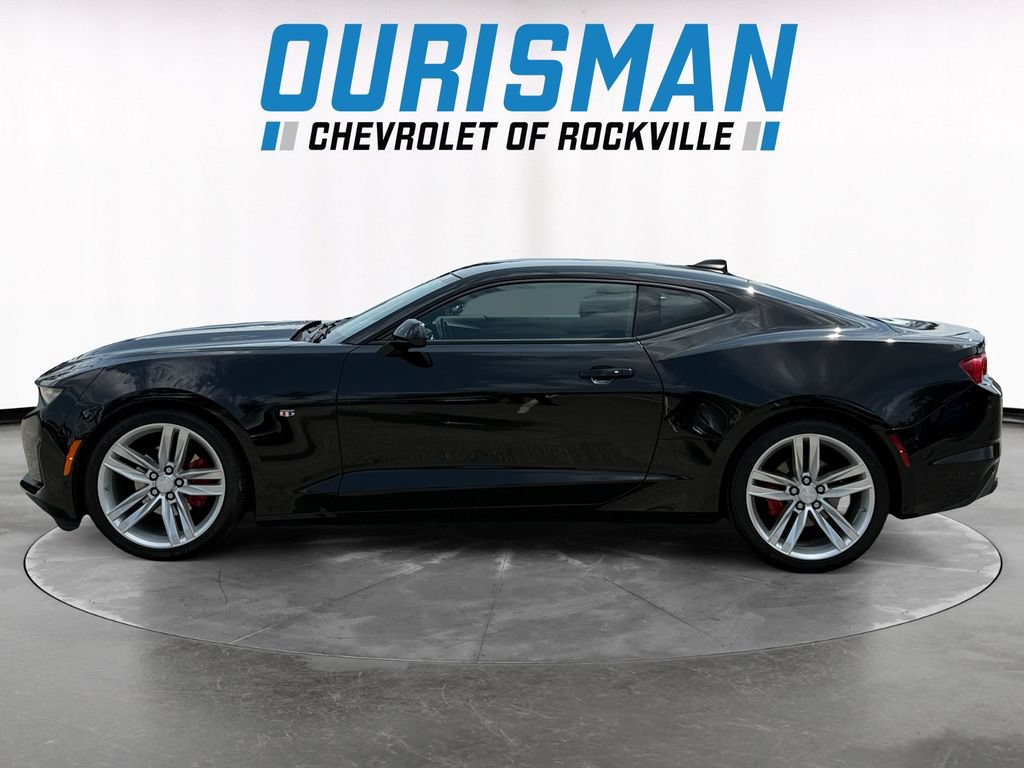 Used 2024 Chevrolet Camaro LT w/ Technology Package RWD image 3