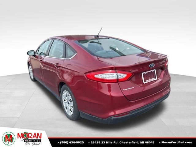 Used 2013 Ford Fusion S FWD image 3