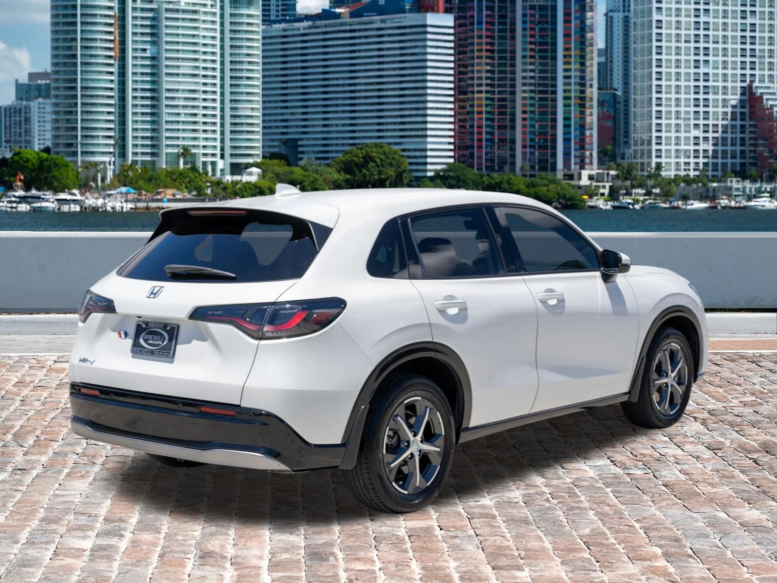 Certified 2024 Honda HR-V EX-L image 6