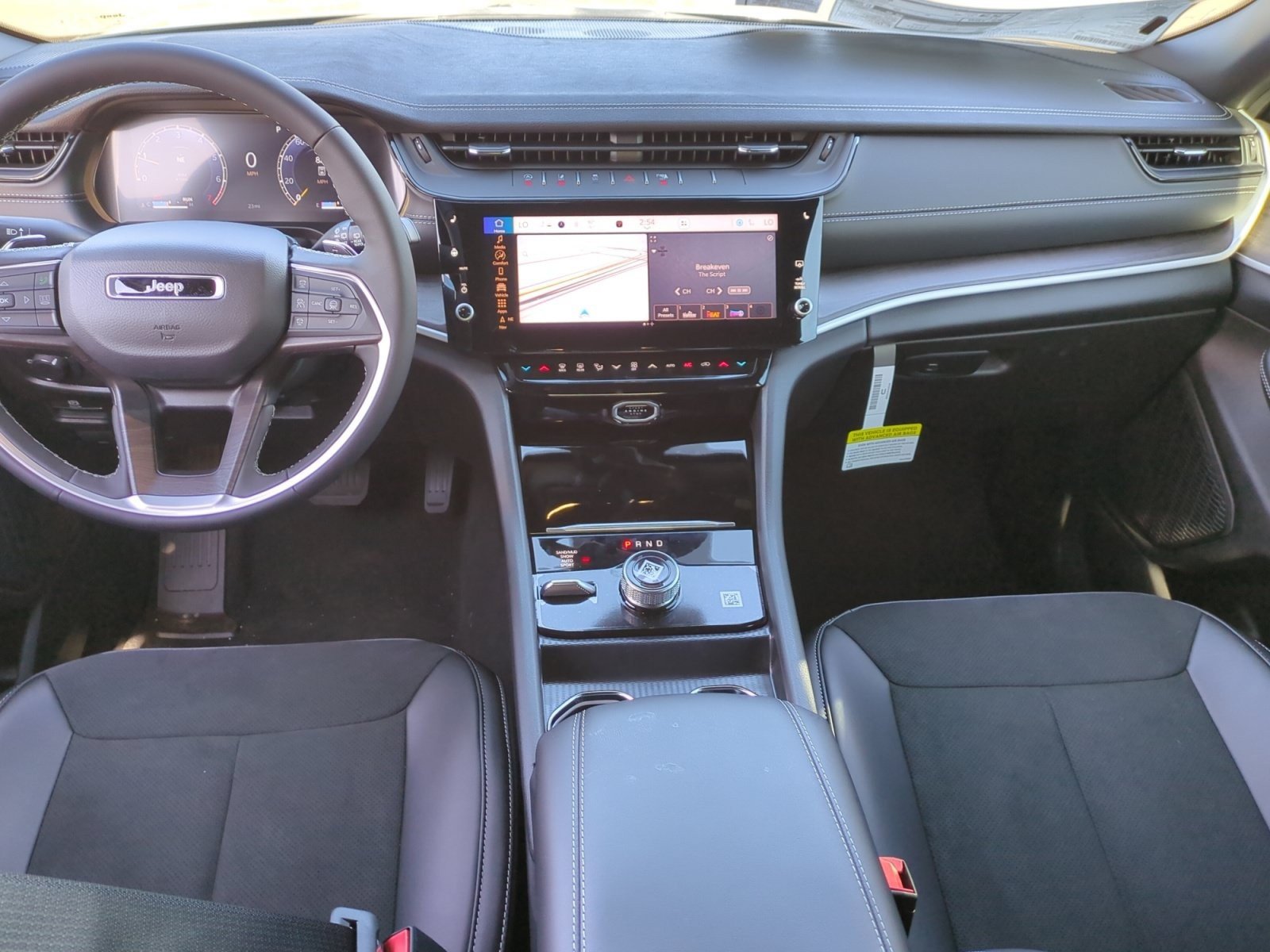 New 2026 Jeep Grand Cherokee Altitude AWD/4WD image 20