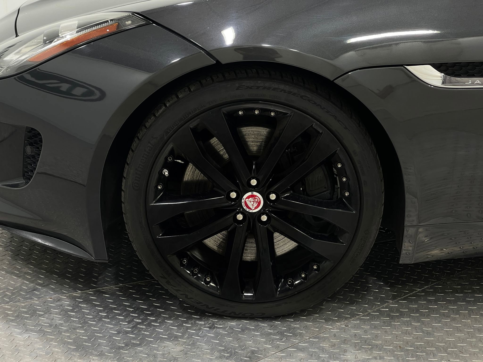 Used 2016 Jaguar F-TYPE S image 32