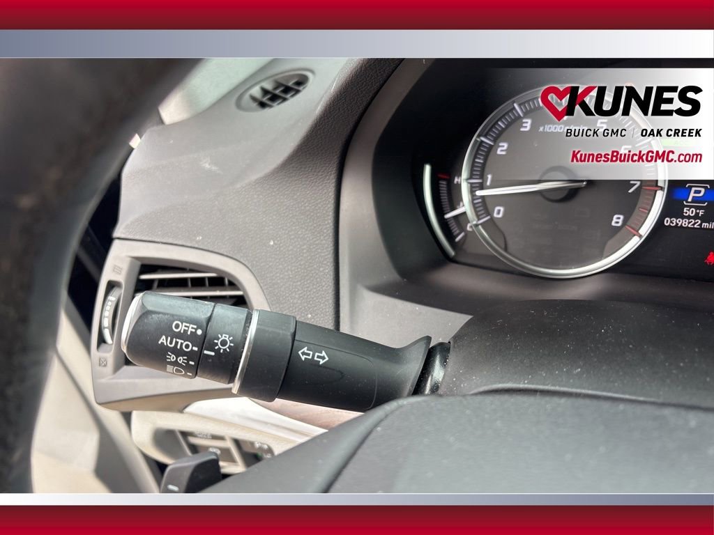 Used 2020 Acura MDX Technology image 14