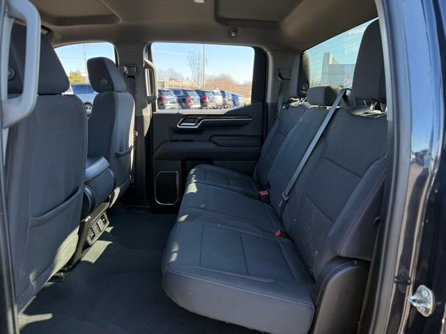 Used 2023 GMC Sierra 1500 SLE image 16