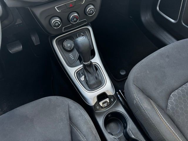Used 2018 Jeep Compass Sport AWD/4WD image 15