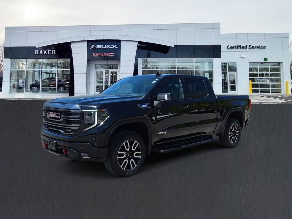 Used 2024 GMC Sierra 1500 AT4 w/ Technology Package AWD/4WD image 1