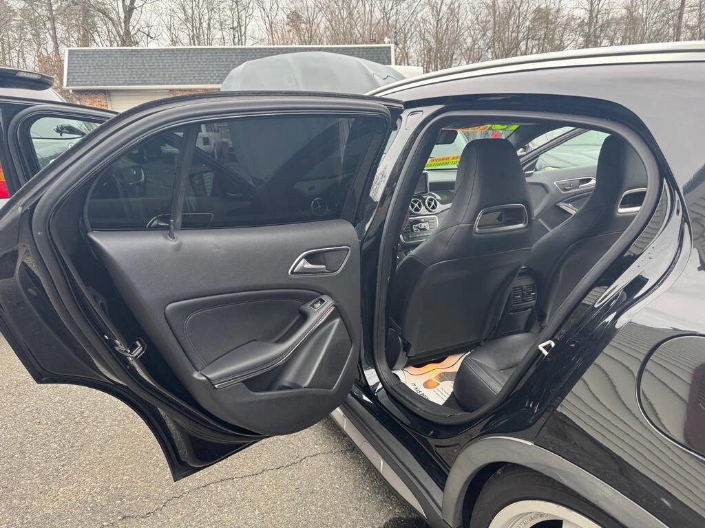 Used 2015 Mercedes-Benz GLA 45 AMG 4MATIC w/ Multimedia Package image 41