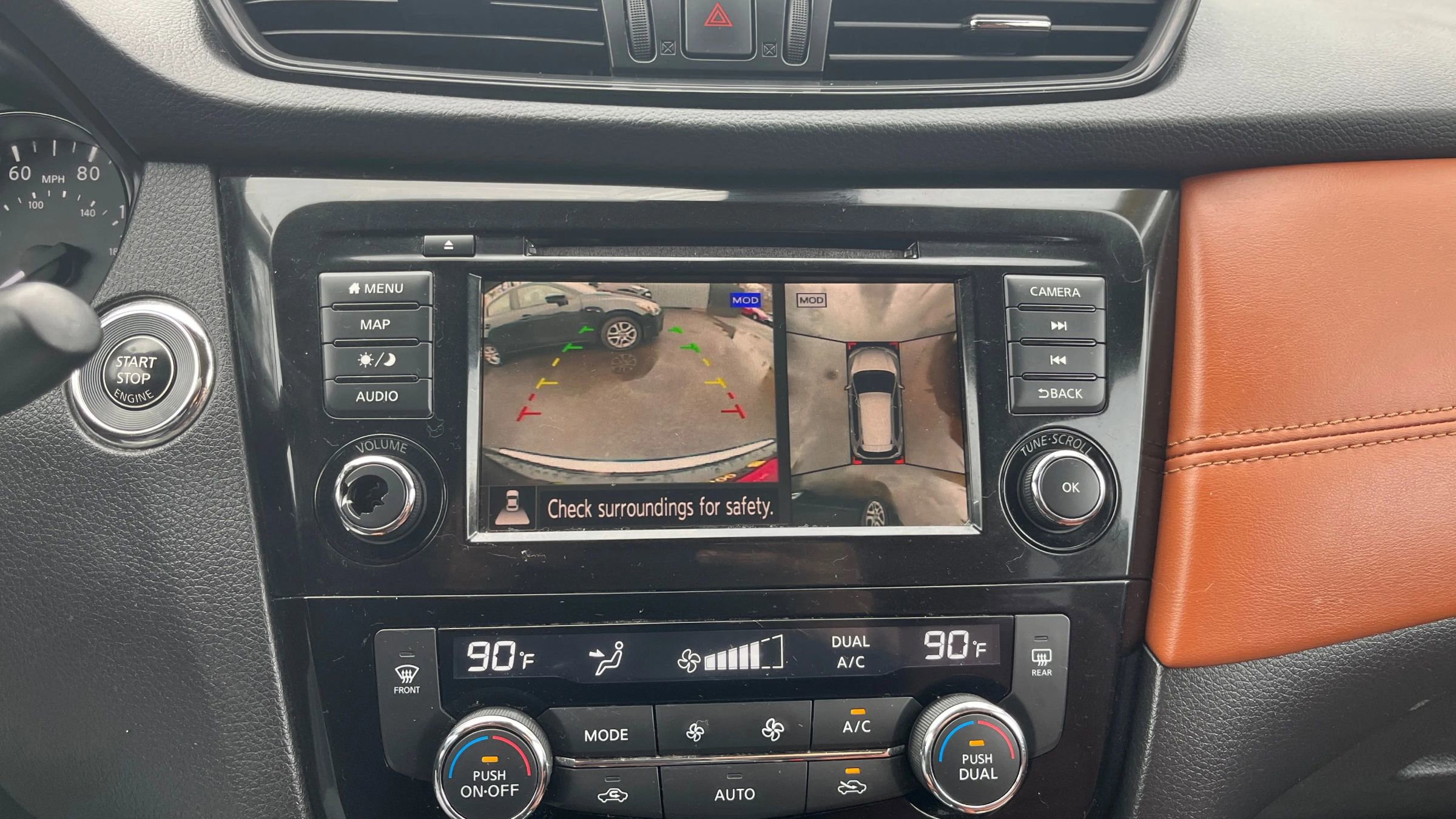 Used 2018 Nissan Rogue SL w/ Premium Package image 22