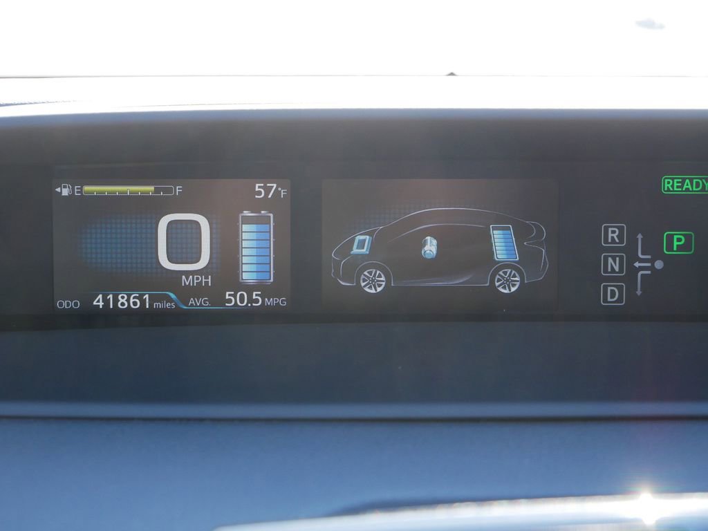 Certified 2018 Toyota Prius Three image 24