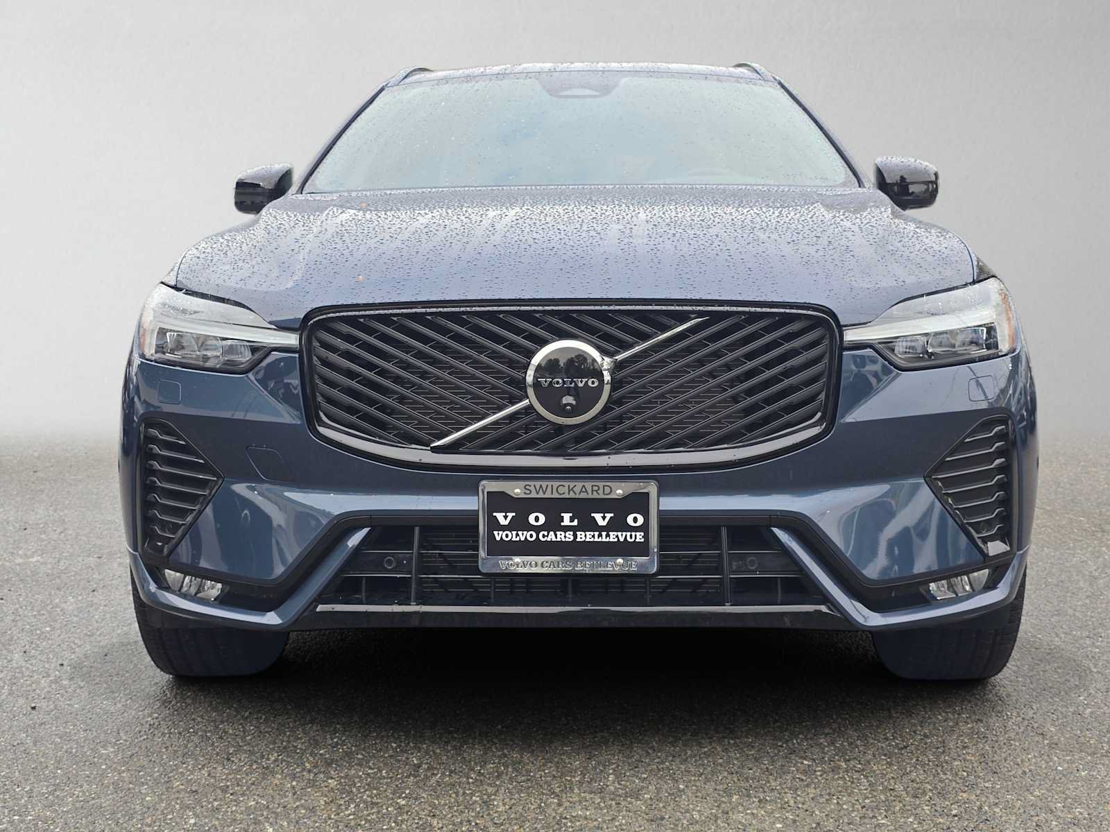 Used 2026 Volvo XC60 B5 Plus w/ Protection Package Premier AWD/4WD image 8