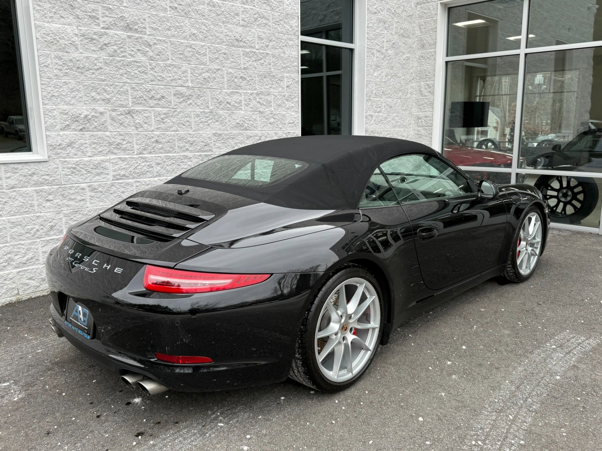 Used 2014 Porsche 911 Carrera S image 30