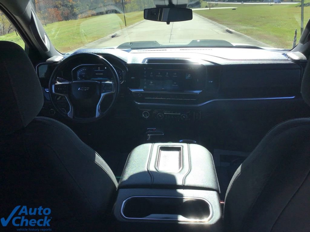 Used 2022 Chevrolet Silverado 1500 LT Trail Boss w/ Protection Package image 15