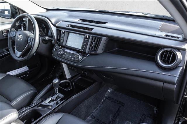 Used 2018 Toyota RAV4 Limited image 24