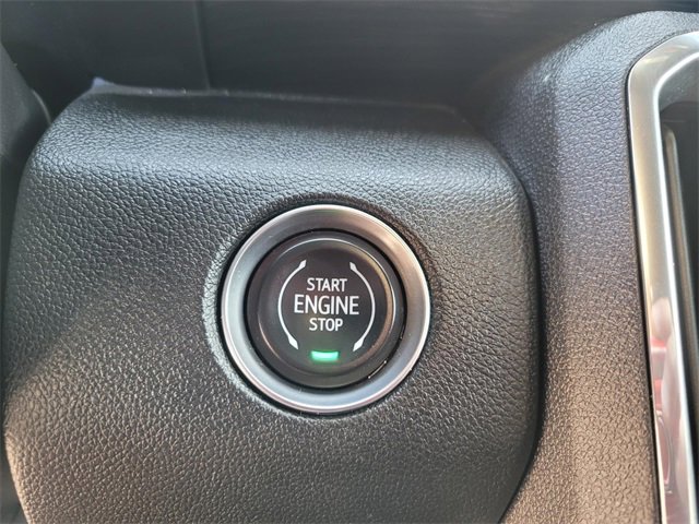 Used 2025 GMC Acadia Elevation image 25