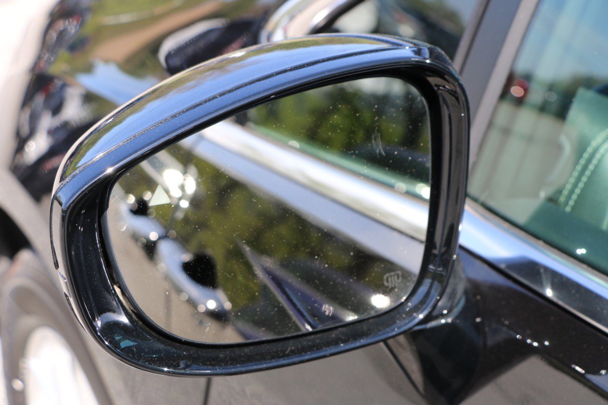 Used 2026 Chrysler Pacifica Select image 15