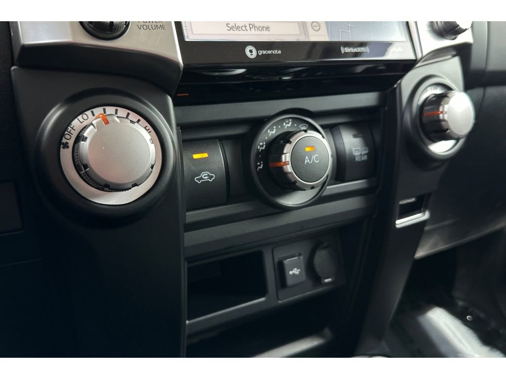 Used 2021 Toyota 4Runner SR5 Premium w/ Moonroof Package image 30