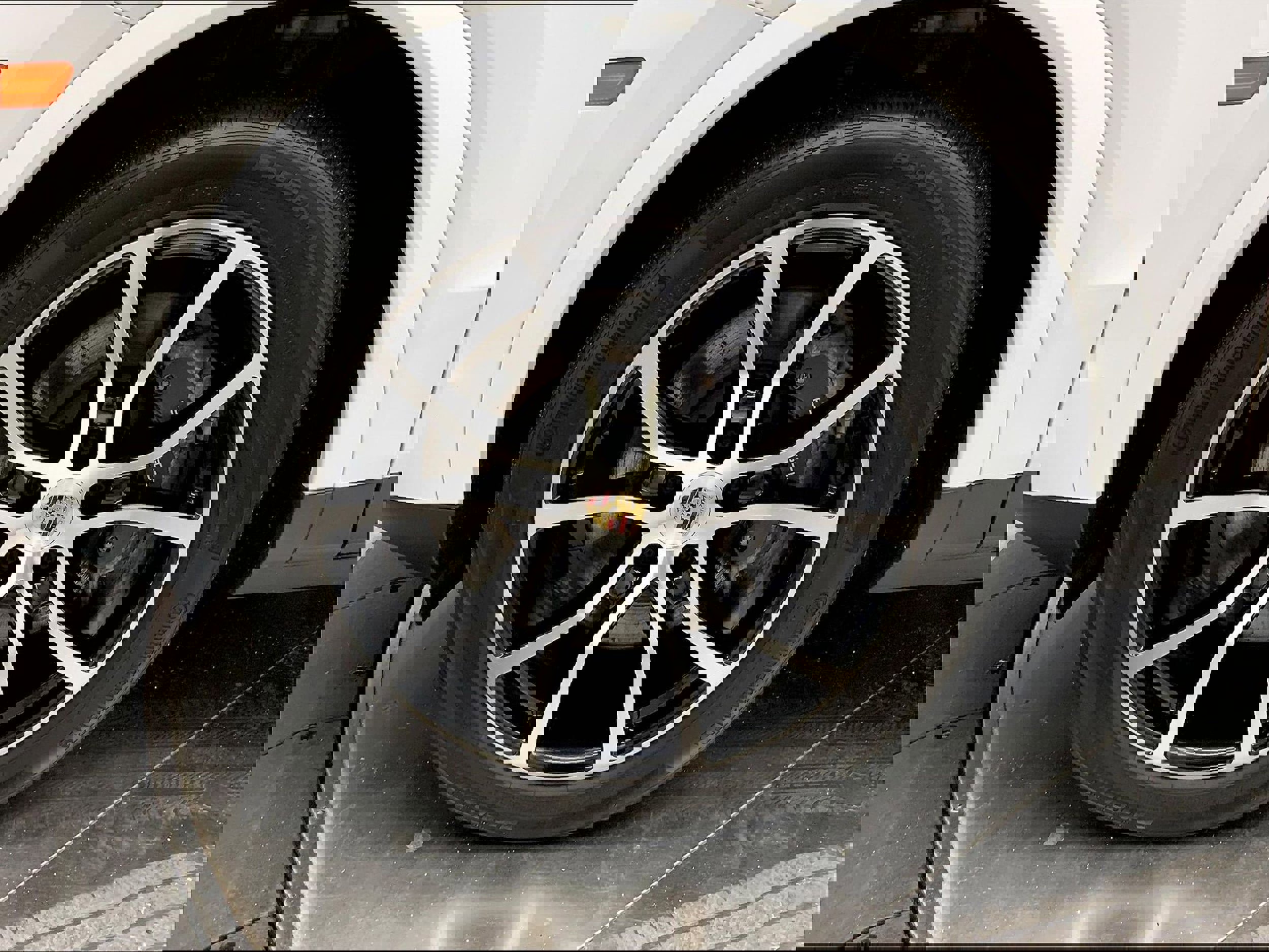 Used 2022 Porsche Cayenne Coupe image 11