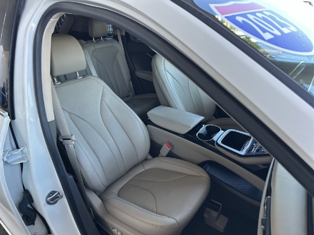 Used 2023 Lincoln Nautilus Reserve AWD/4WD image 27