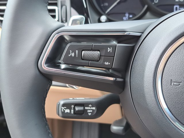 New 2026 Porsche Macan image 29