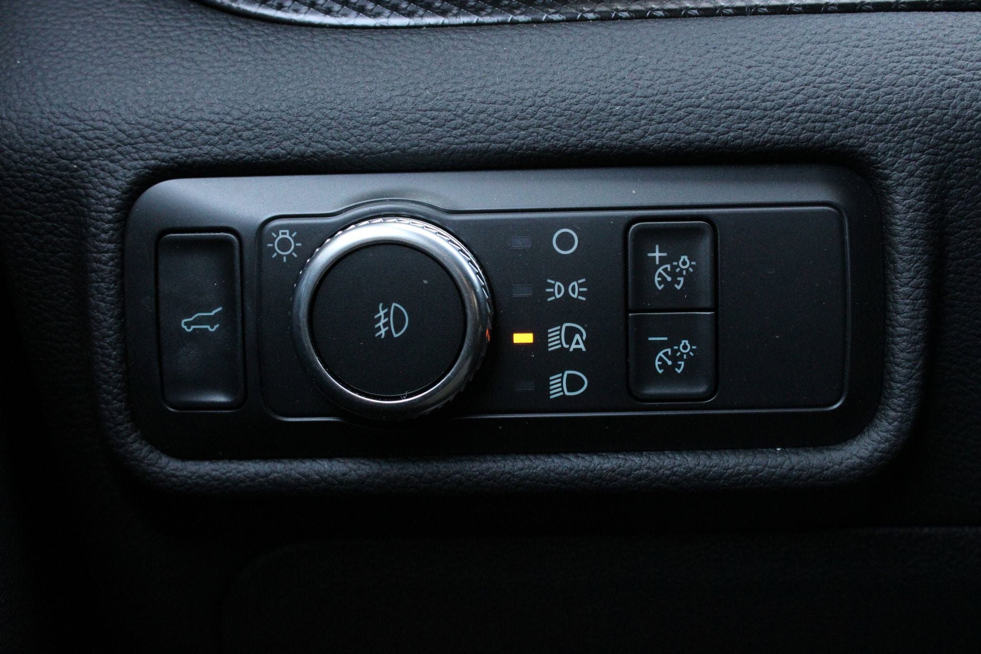 Used 2022 Ford Explorer ST w/ Equipment Group 401A AWD/4WD image 29