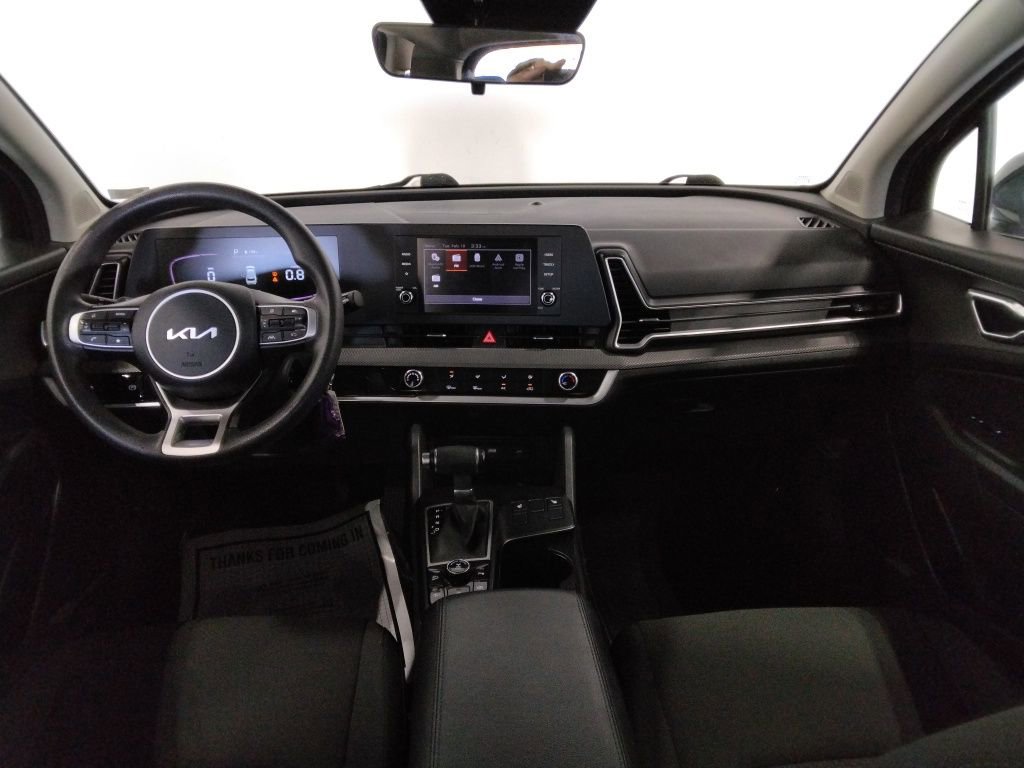 Used 2024 Kia Sportage LX image 32