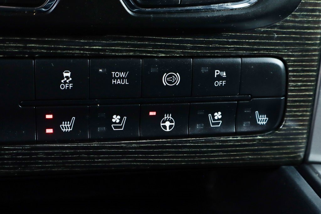 Used 2014 RAM 2500 Limited image 41