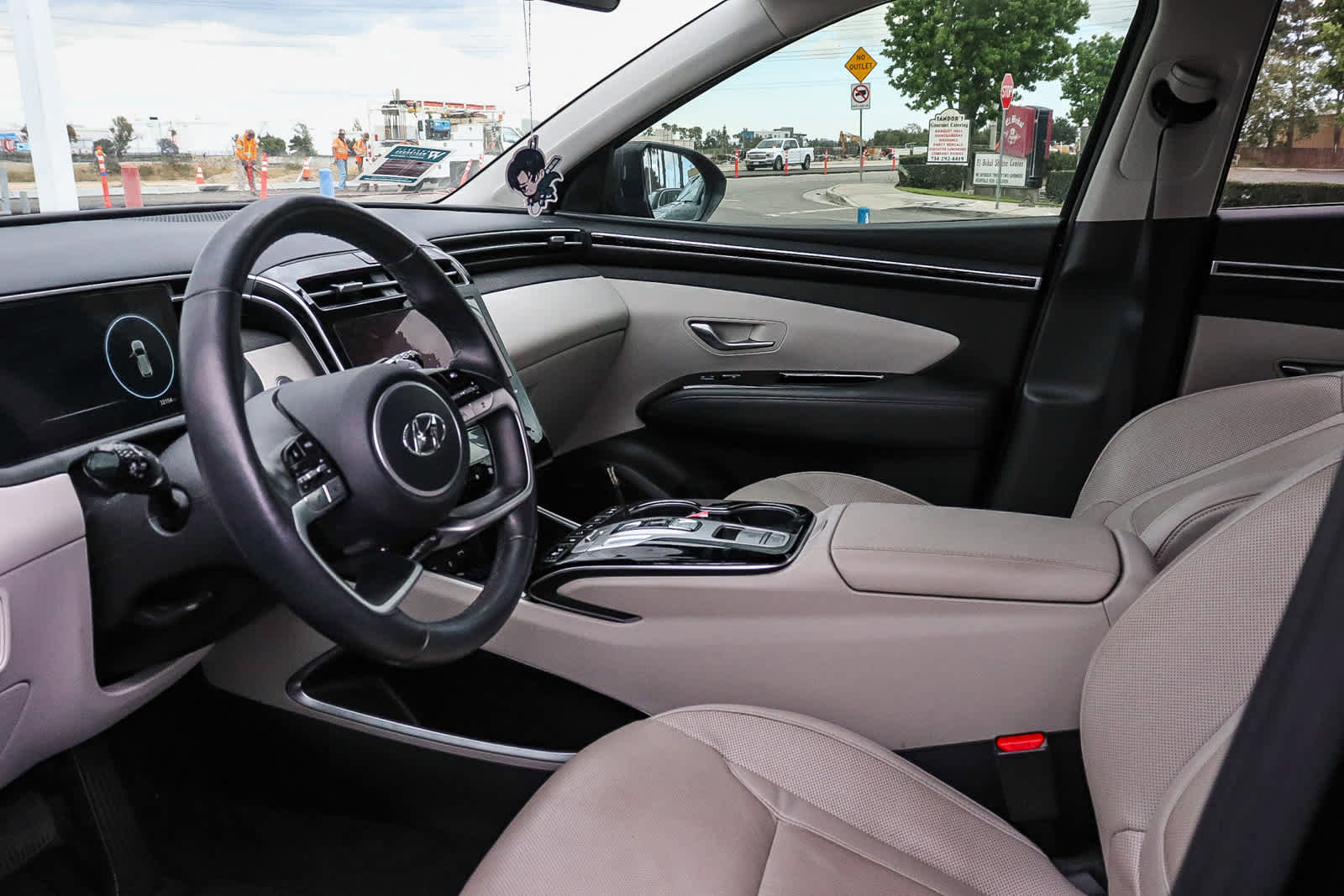 Used 2023 Hyundai Tucson Limited FWD image 8
