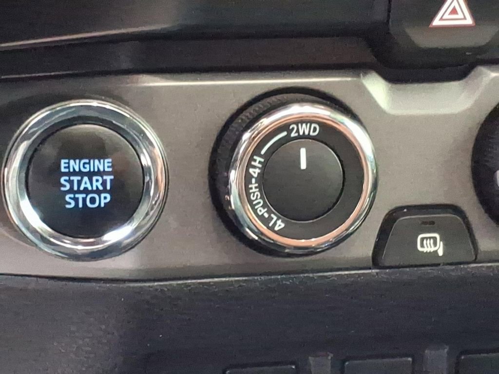 Used 2019 Toyota Tacoma TRD Off-Road w/ TRD Premium Off Road Package image 22