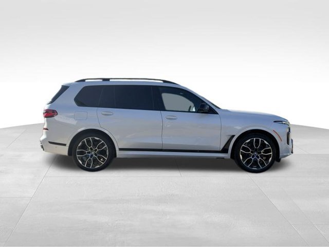 Certified 2025 BMW X7 M60i AWD/4WD image 10