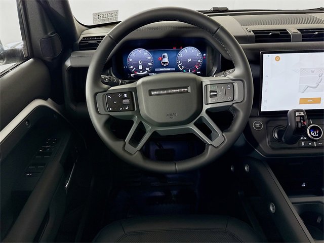 New 2026 Land Rover Defender 110 X-Dynamic SE image 25