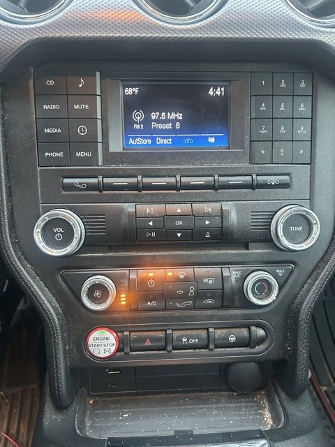 Used 2016 Ford Mustang Coupe image 7