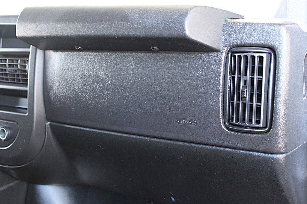 Used 2020 Chevrolet Express 3500 LS image 26