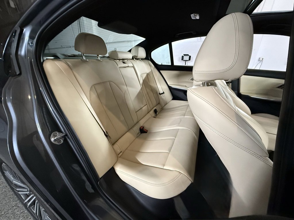 Used 2022 BMW M340i xDrive w/ Driving Assistance Package image 26