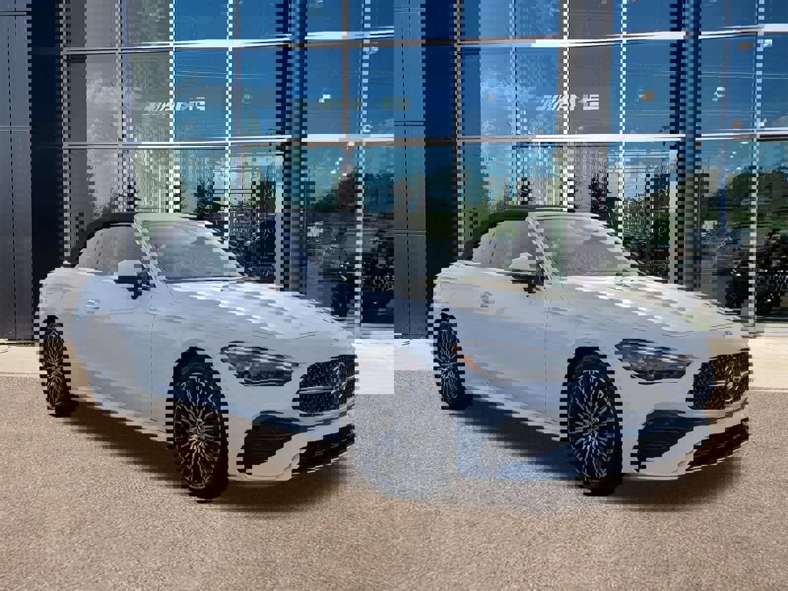 Used 2024 Mercedes-Benz CLE 300 4MATIC Cabriolet image 3