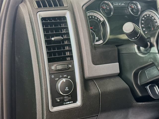 Used 2019 RAM 1500 Big Horn AWD/4WD image 12